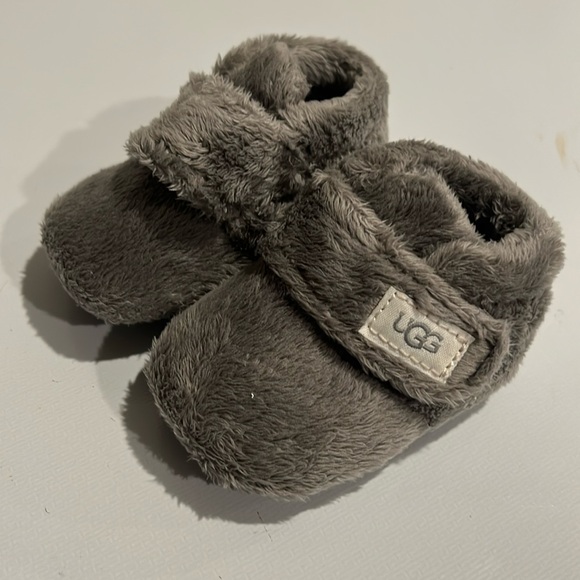 UGG Bixbee Infant Bootie - No Blanket - Picture 1 of 3